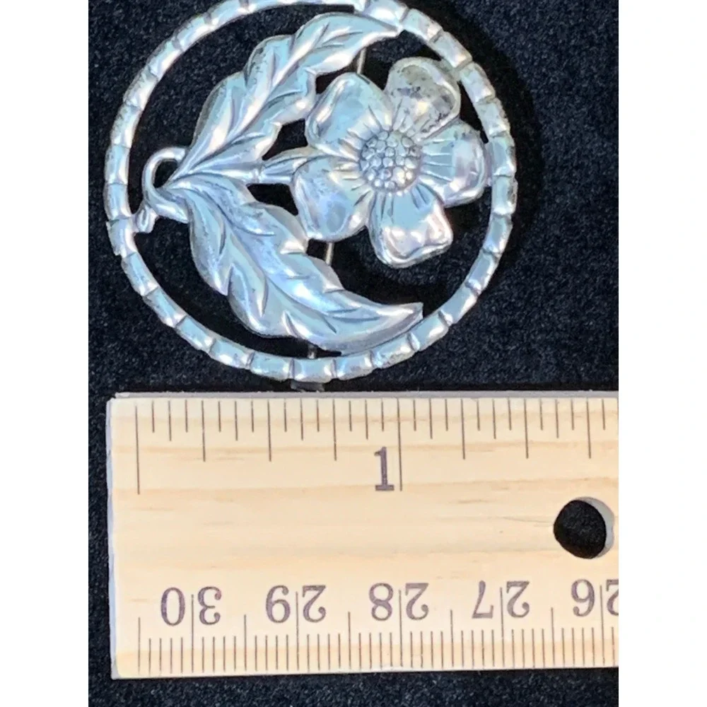 Vintage Sterling Silver Floral Brooch Round Openwork Flower Pin 6.8g 1.25